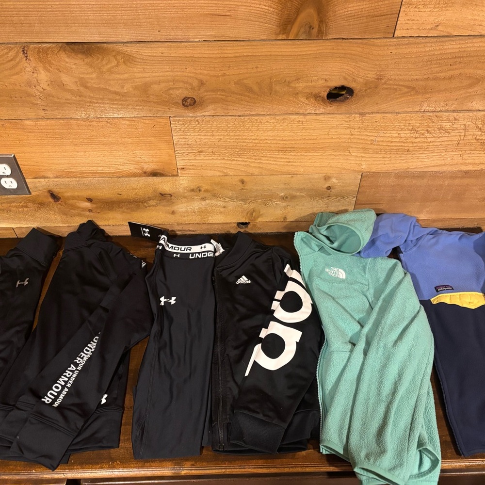 Under Armour Black and White Performance Leggings